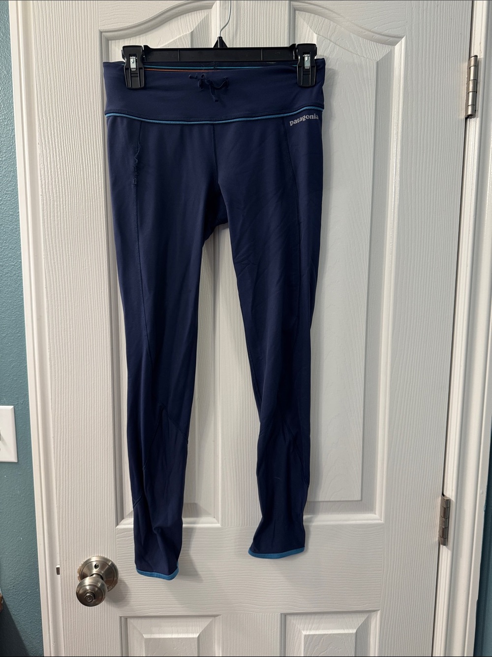 Patagonia Navy running Leggings with Light Blue Trim